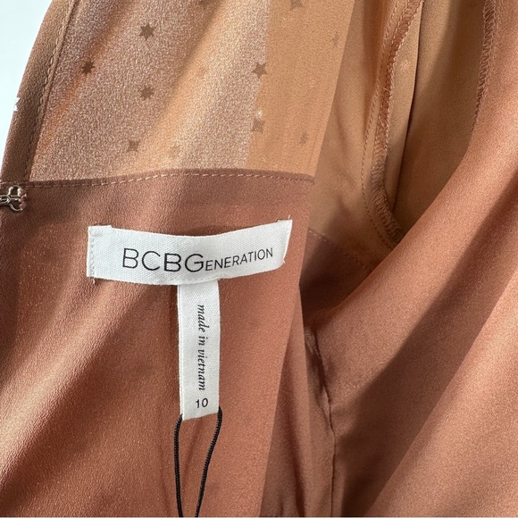 NWT BCBGeneration Star Dress | Size 10 - Picture 11 of 11